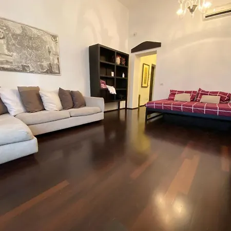 Апартаменты San Giovanni Lovely Loft *